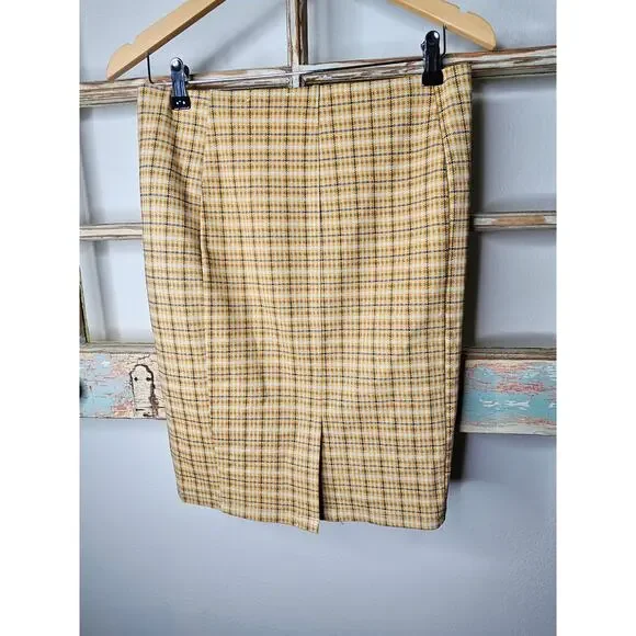 Liverpool LA Plaid Pencil Skirt with Slendering Waistband Ladies size 4P - Picture 7 of 8